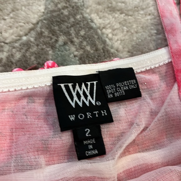 W by Worth Tank - Picture 3 of 8